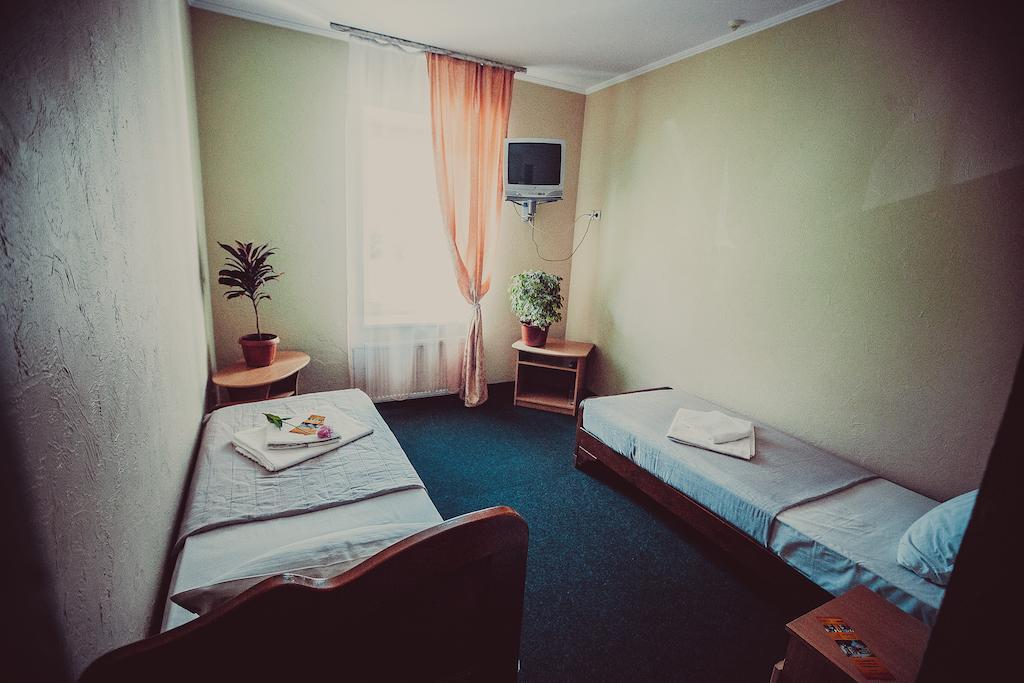 Formula 1 Motel Ivano-Frankivsk Habitación foto